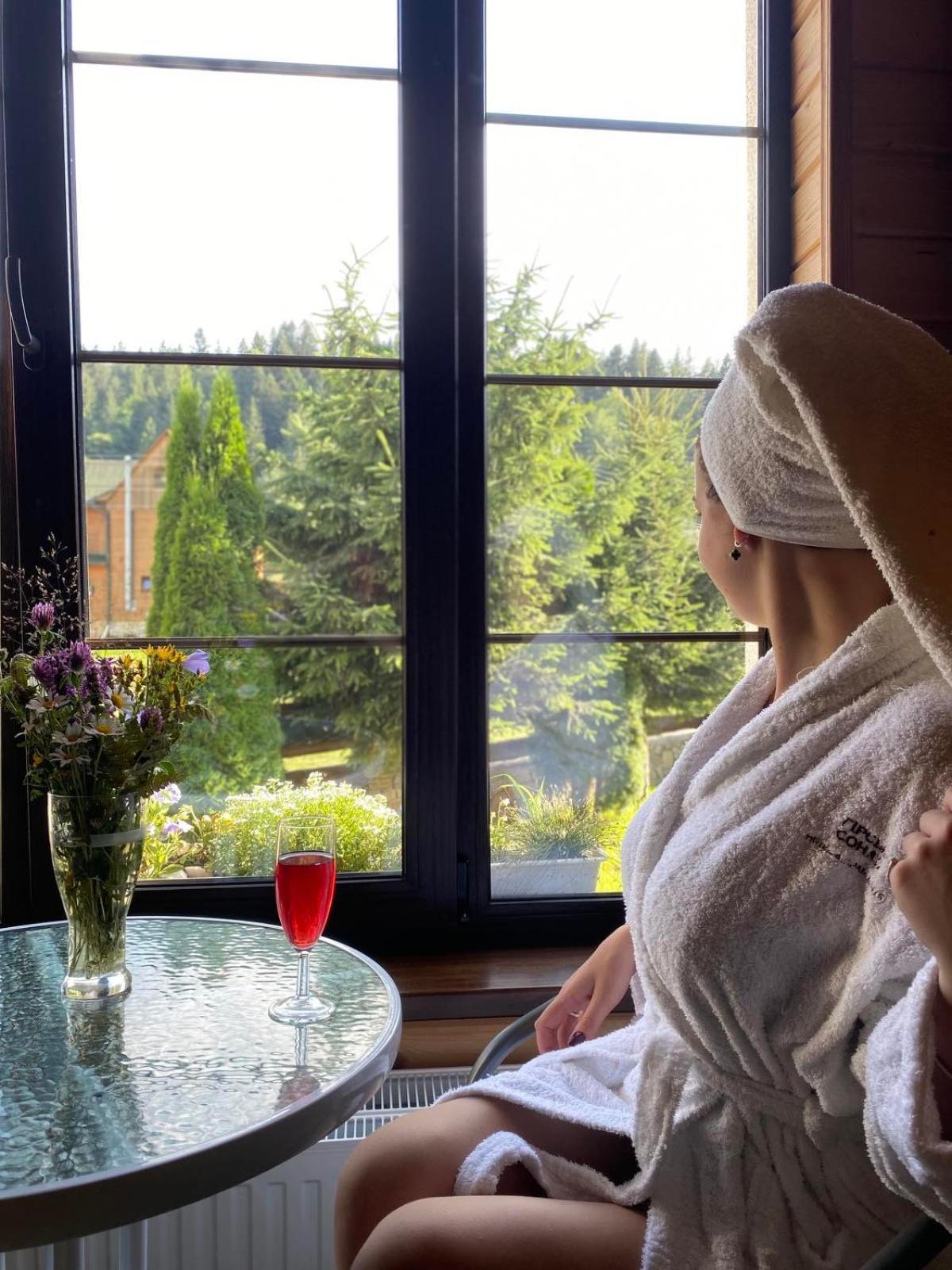 Girska Sonata Hotel & Apartments Mykuljtsjin Rom bilde